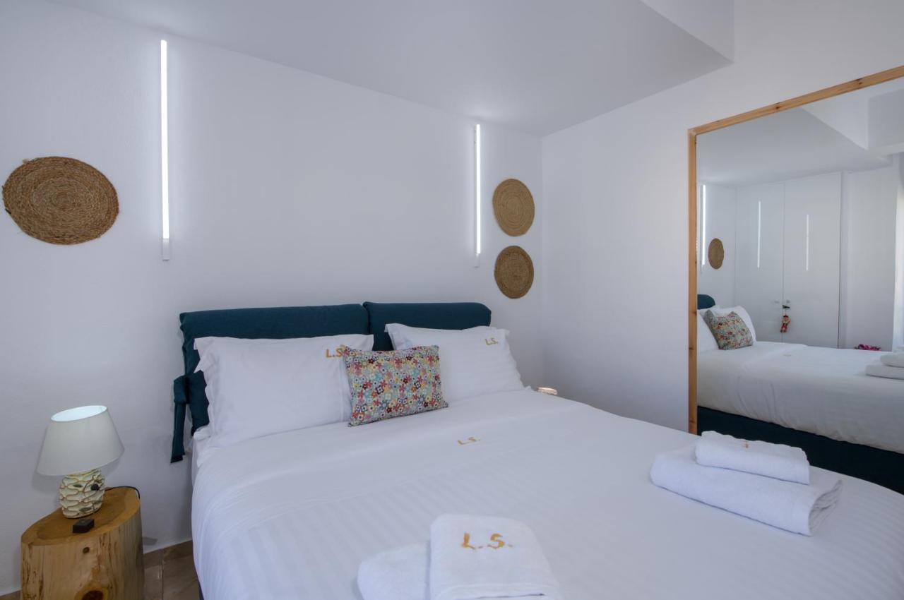 Lucky Suites (Adults Only) 레팀노 외부 사진